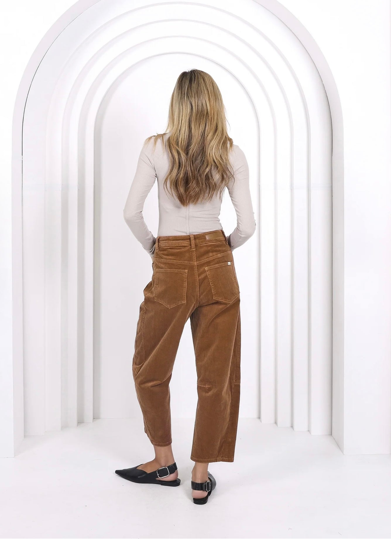 Monaco Jeans Toni Barrel Cord Jeans, Tan