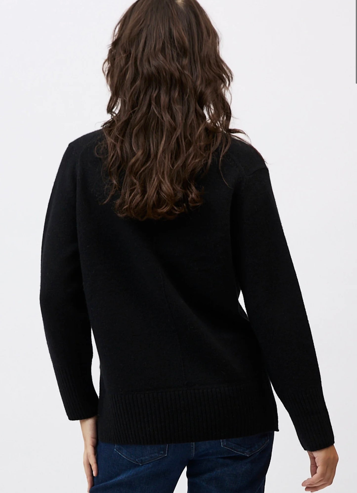 Mia Fratino Aurelia Vee neck cashmere jumper