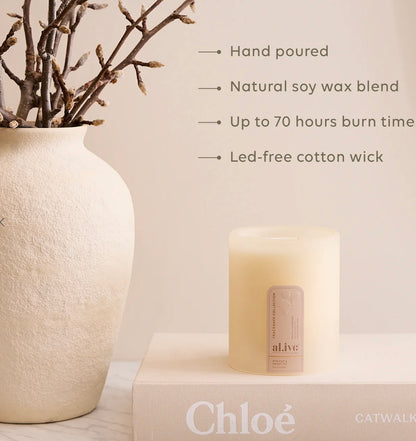 Al.ive Apricot and Sweet Fig Soy Candle