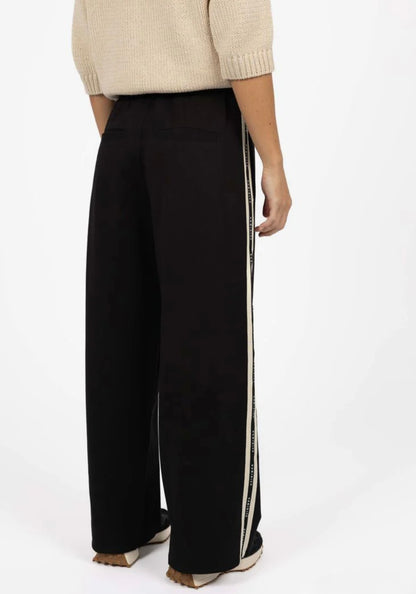 Humidity Lifestyle Roca Pant