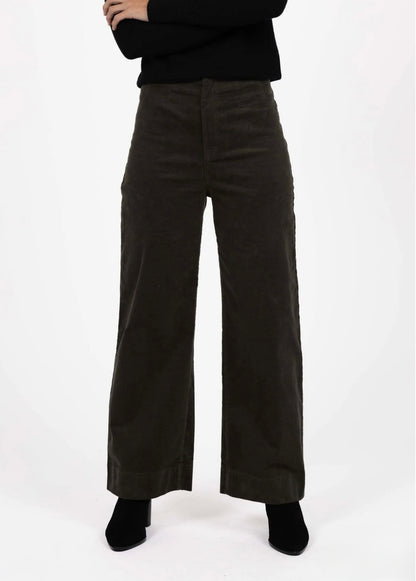 Fleetwood cord pants khaki