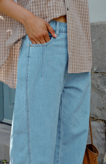 Ceres Life Demi barrel leg Jean