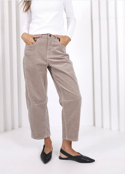 Toni cord barrel leg jeans Latte