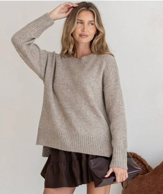 Canyon Side Split hem Knit - Warm Beige