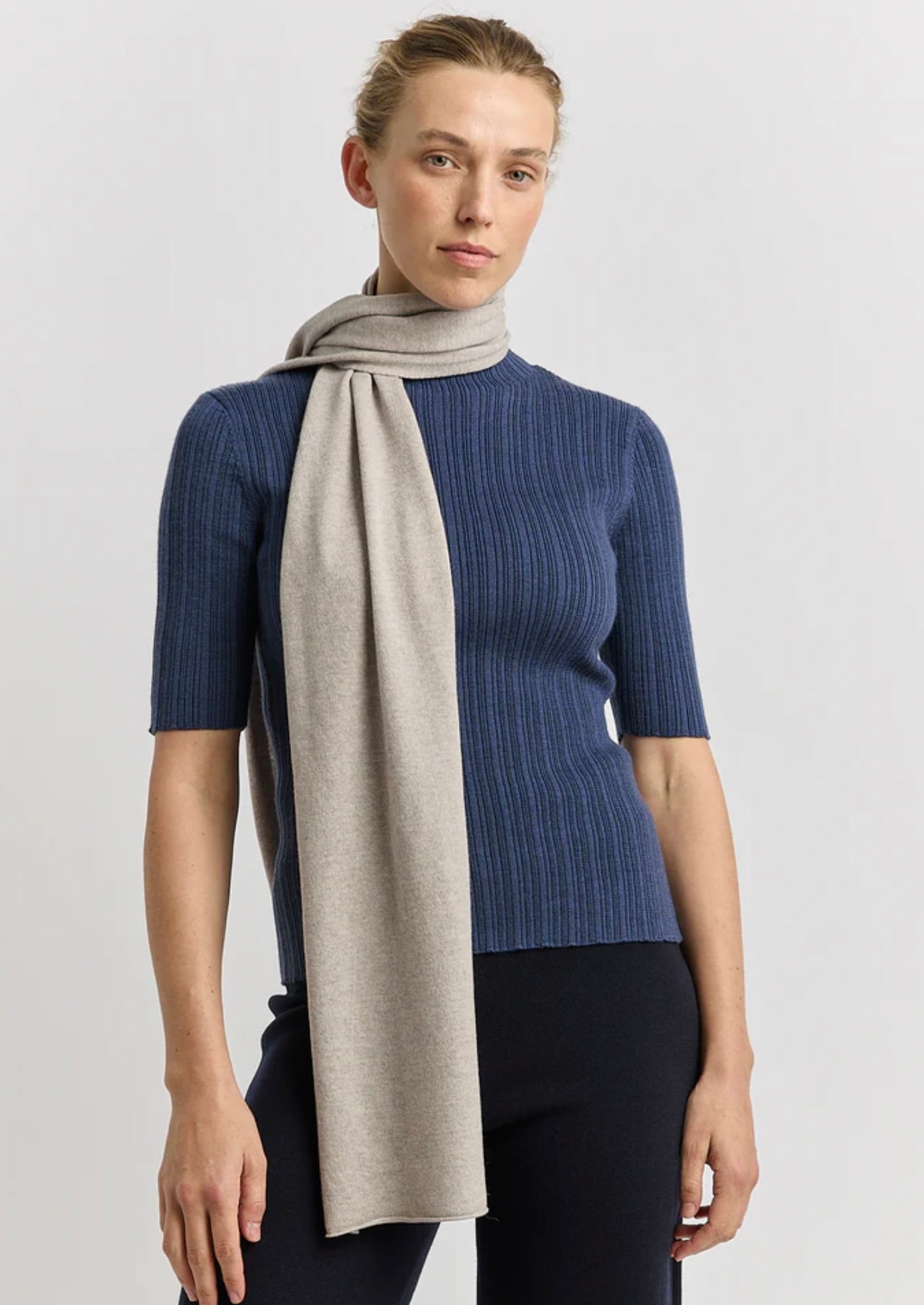 Toorallie Extra Fine Merino Wool Scarf Light Oat