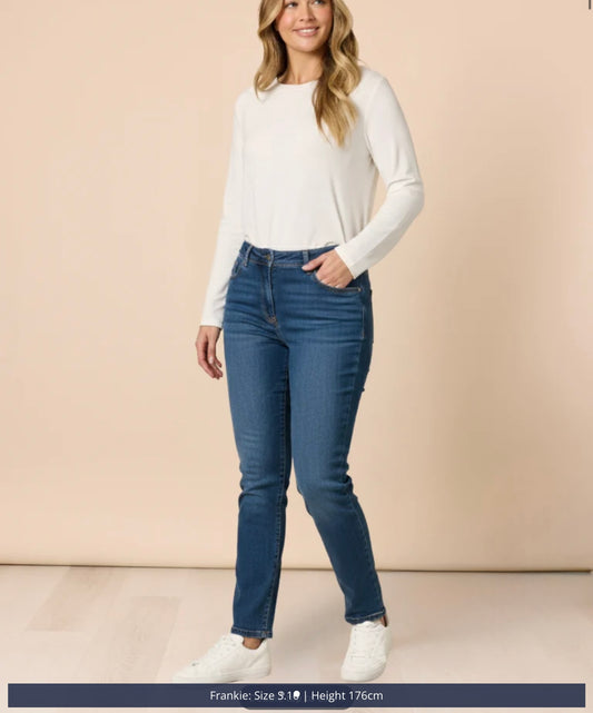 Gordon Smith Miracle Slim Leg denim Jean