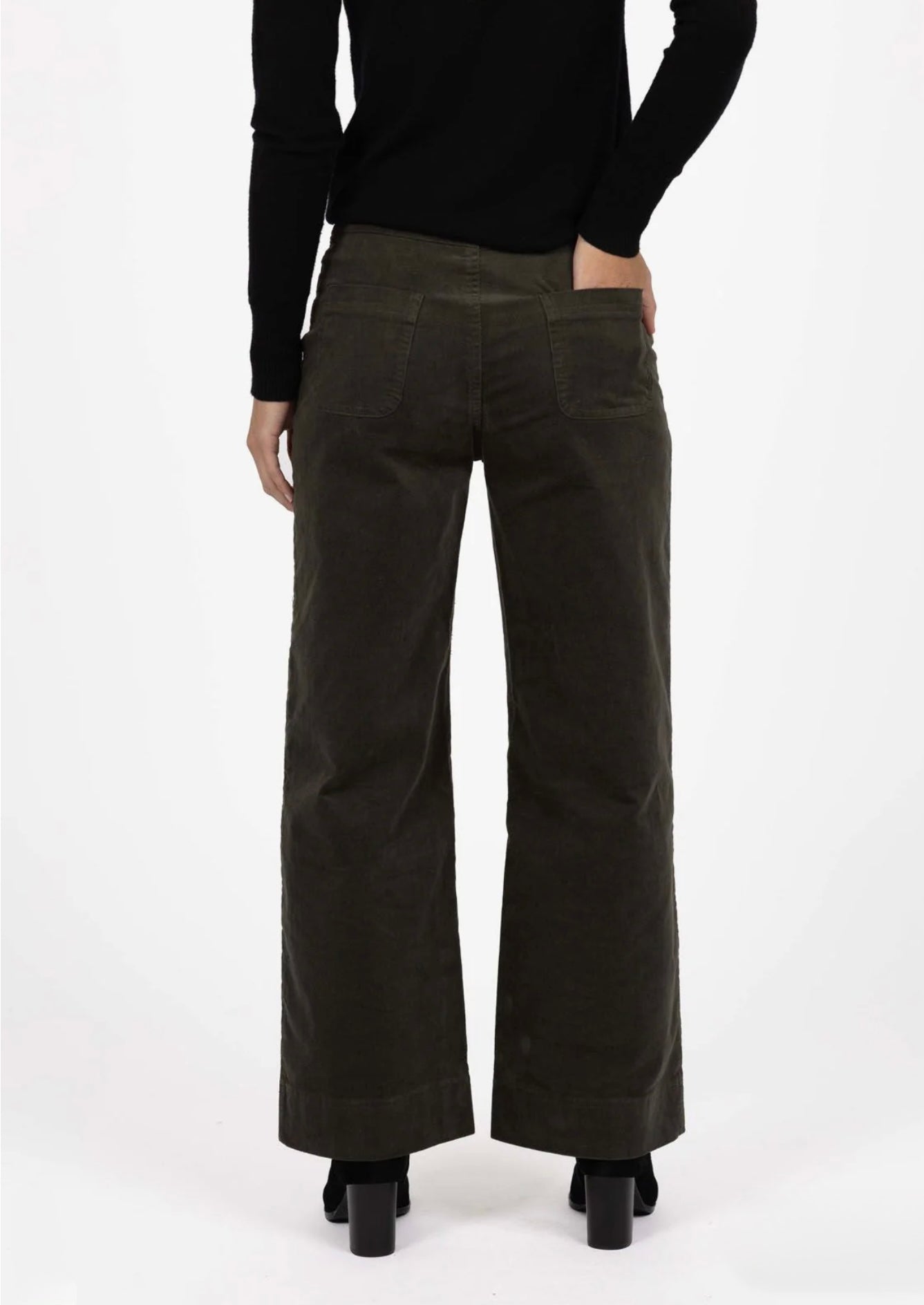 Fleetwood cord pants khaki