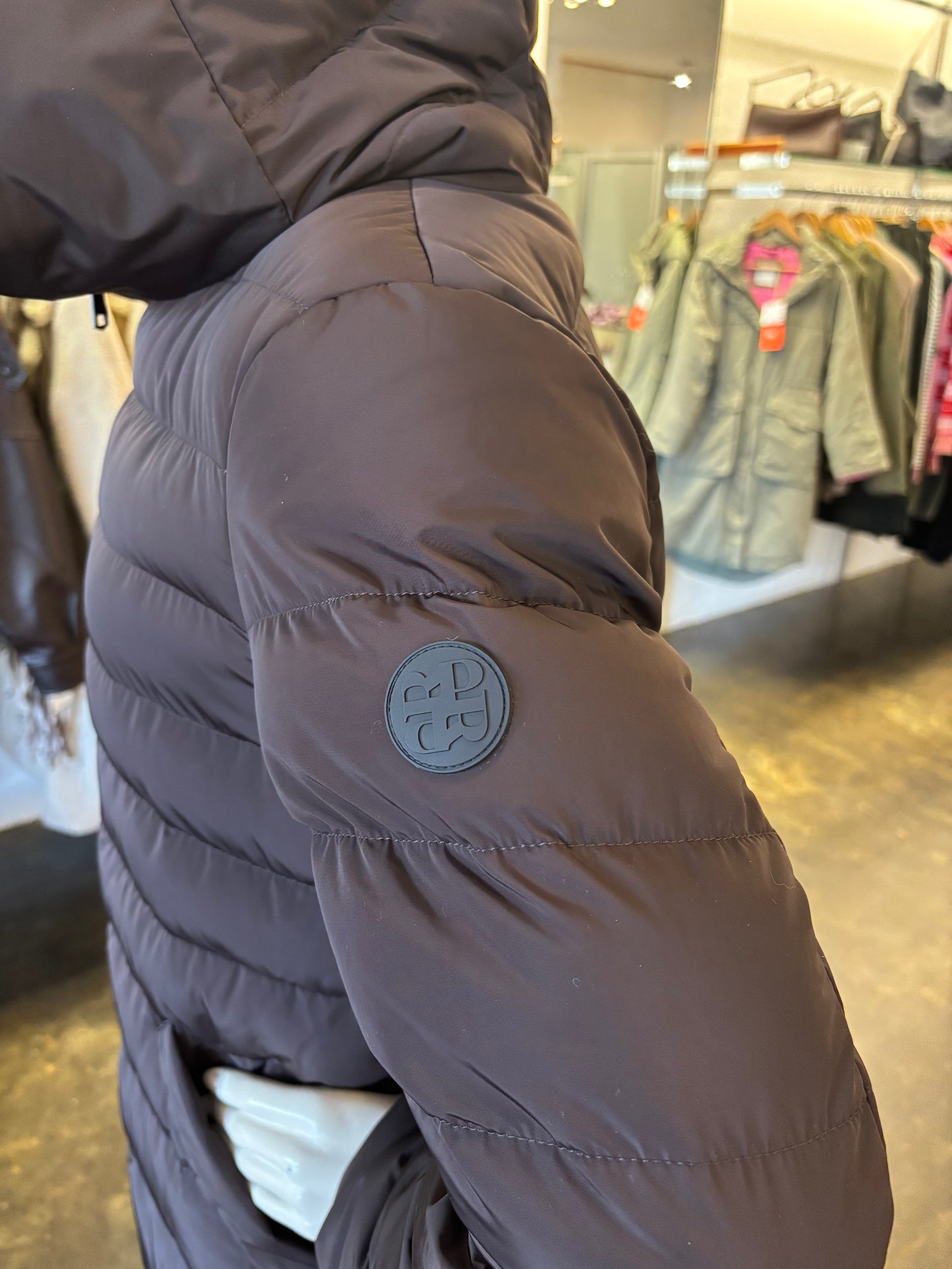 Ring & Pelle faux fur lined quilted coat