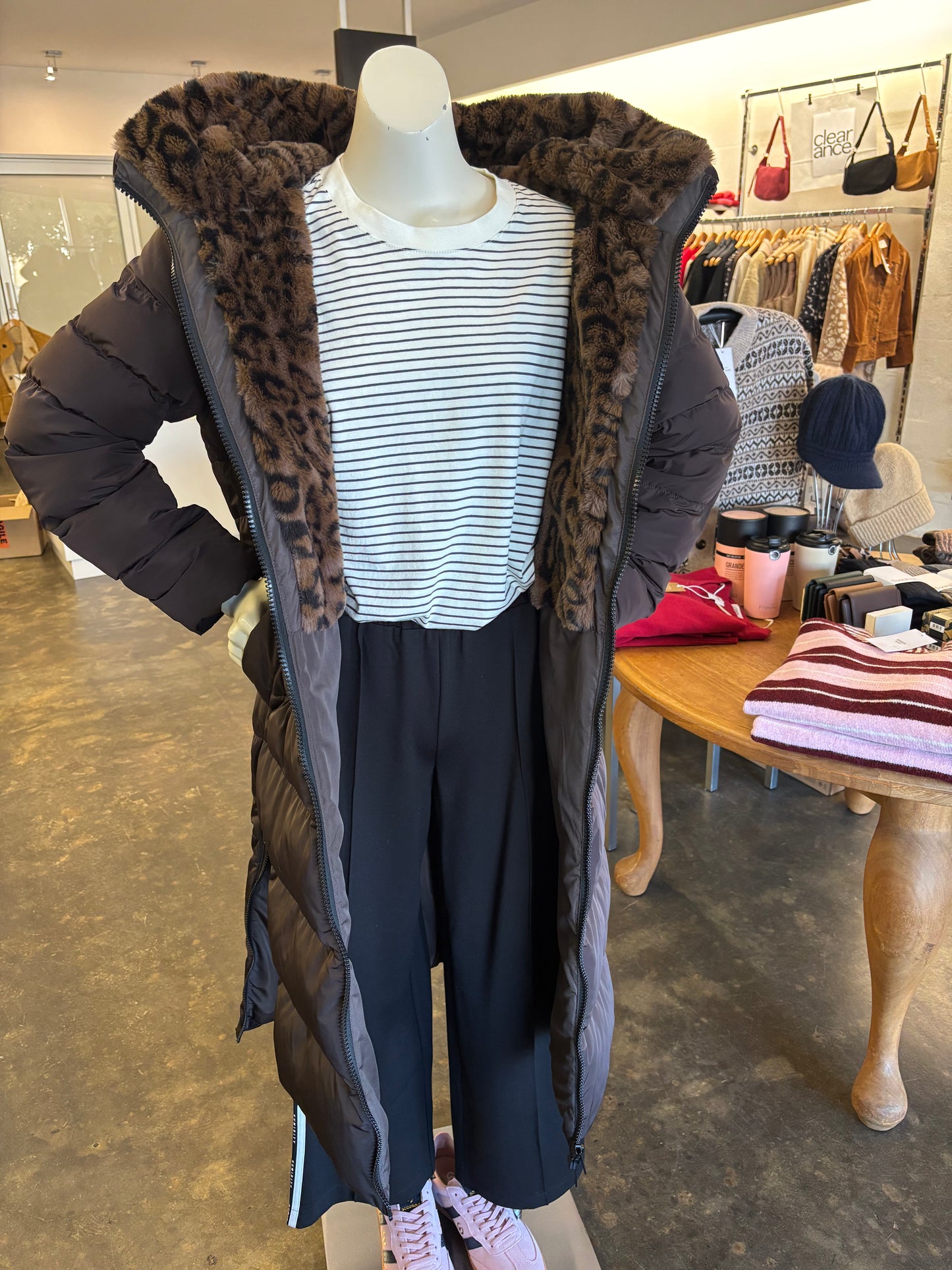 Ring & Pelle faux fur lined quilted coat