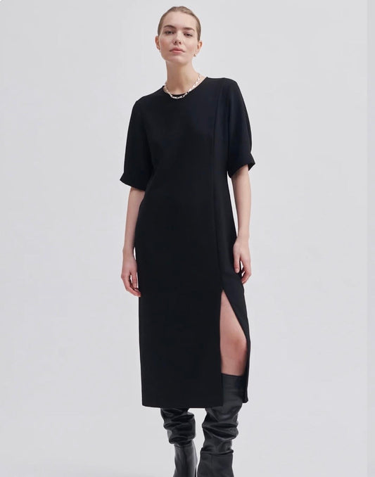 Second Female Mysa Dress