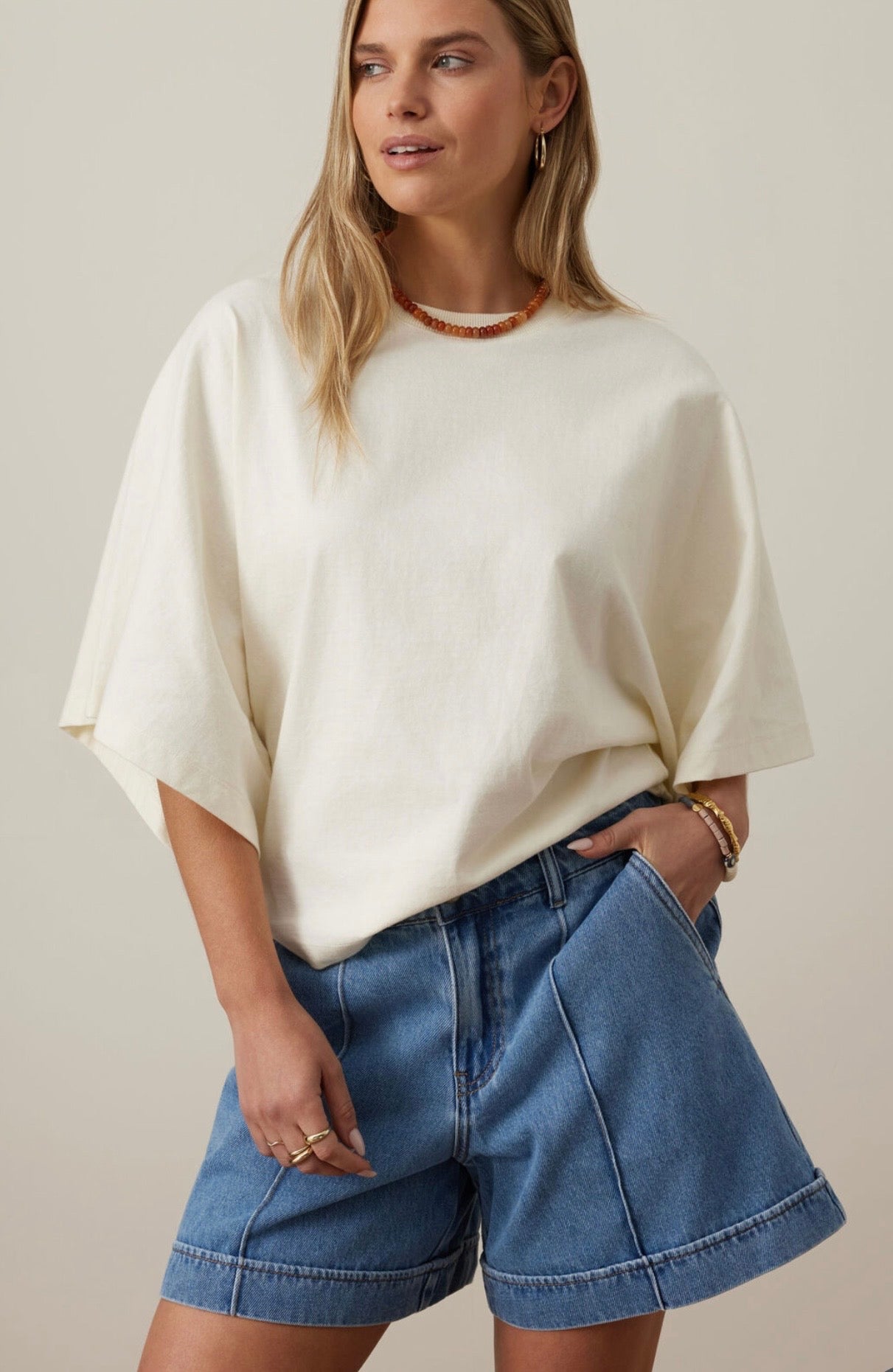 Lucy relaxed sleeve tee