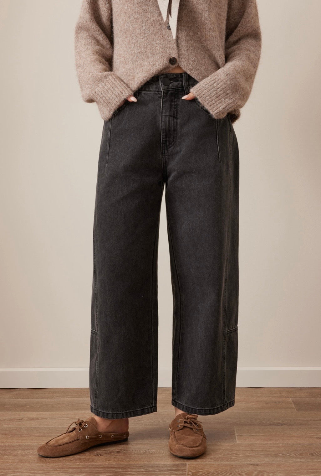 Ceres Life Demi barrel leg Jean