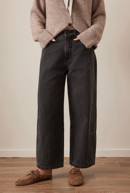 Ceres Life Demi barrel leg Jean