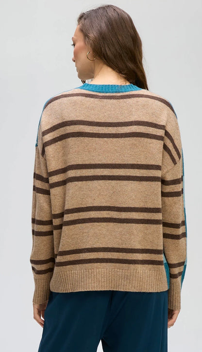 Groove stripe crew jumper LC8186
