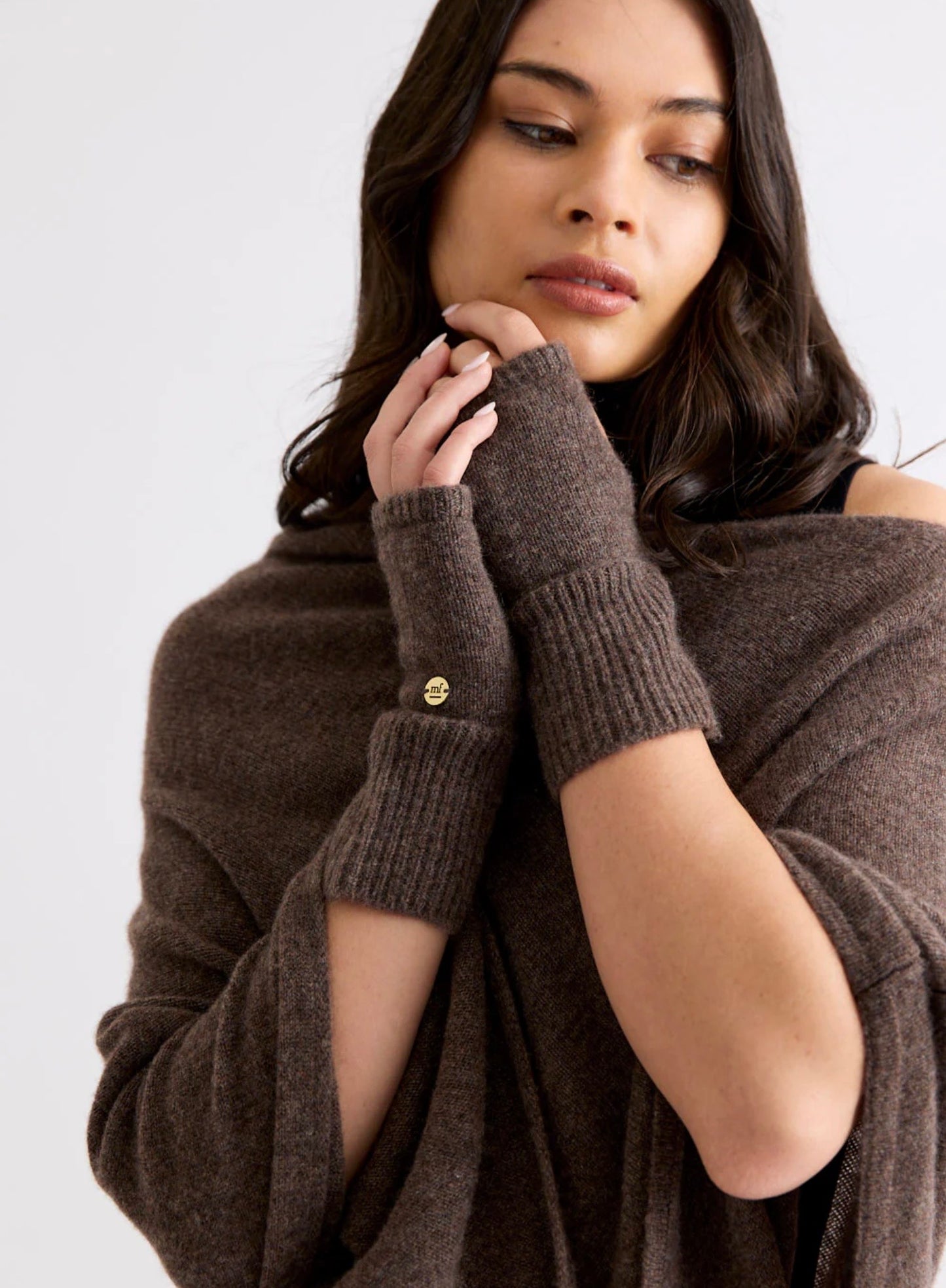 Cashmere wrist warmers