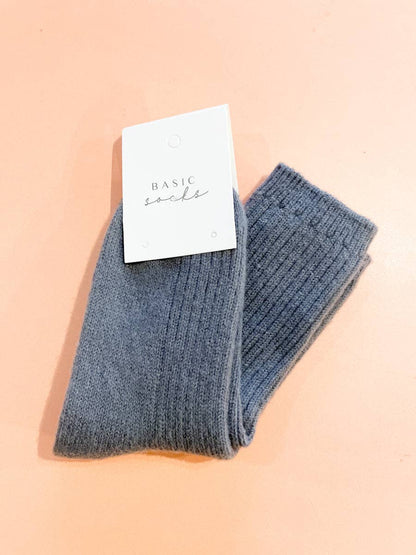 Angela Winter Plain Crew Socks